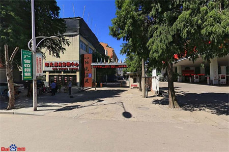 帝帮小区3室1厅1卫113㎡车库